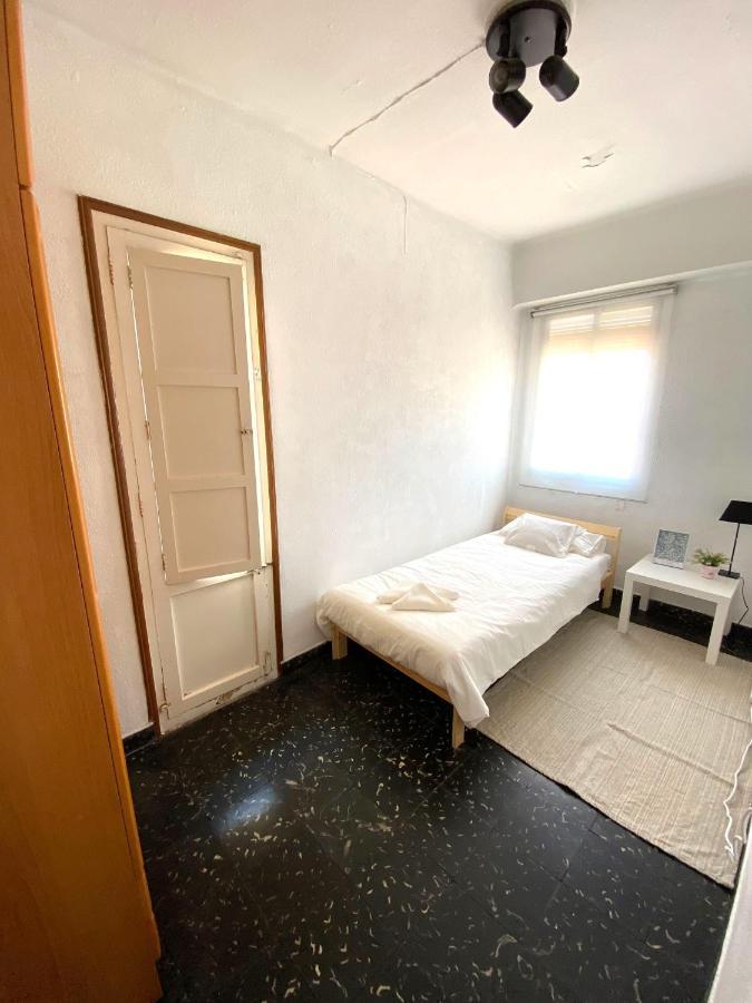 Апартаменты Acogedor Apartamento En Валенсия Экстерьер фото